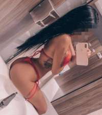 Lux escort Benan