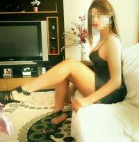 Tatlı kadın Zarina