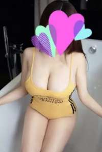 Yabancı escort Elena