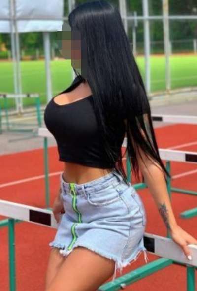 Lux escort Benan