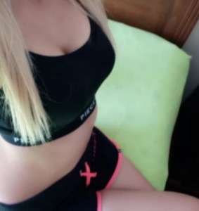 Lux escort Defne.